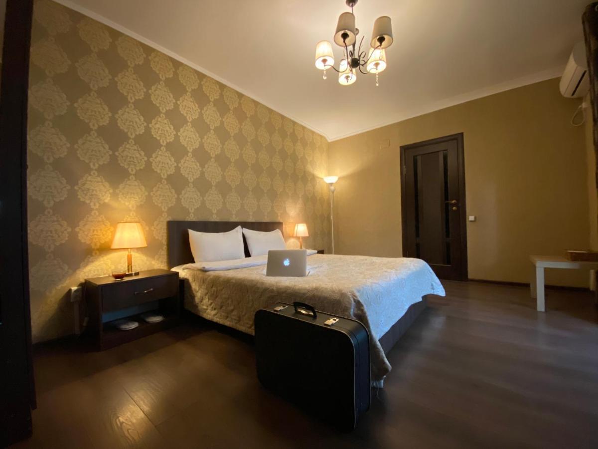 Lavitor Hotel Bishkek Exterior foto